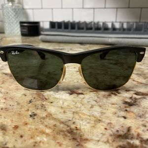 Ray ban sunglasses